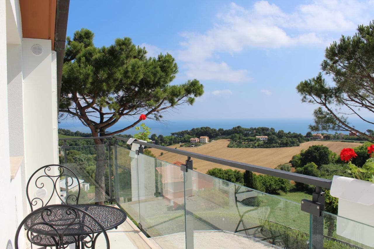 Villa De Ruschi Montacuto 외부 사진