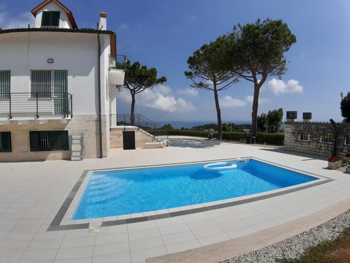 Villa De Ruschi Montacuto 외부 사진