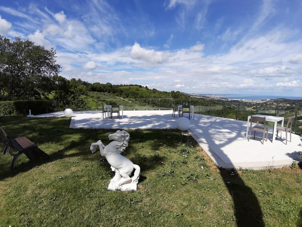 Villa De Ruschi Montacuto 외부 사진